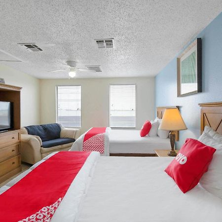 Oyo Hotel Rockport- Bay View Exterior photo