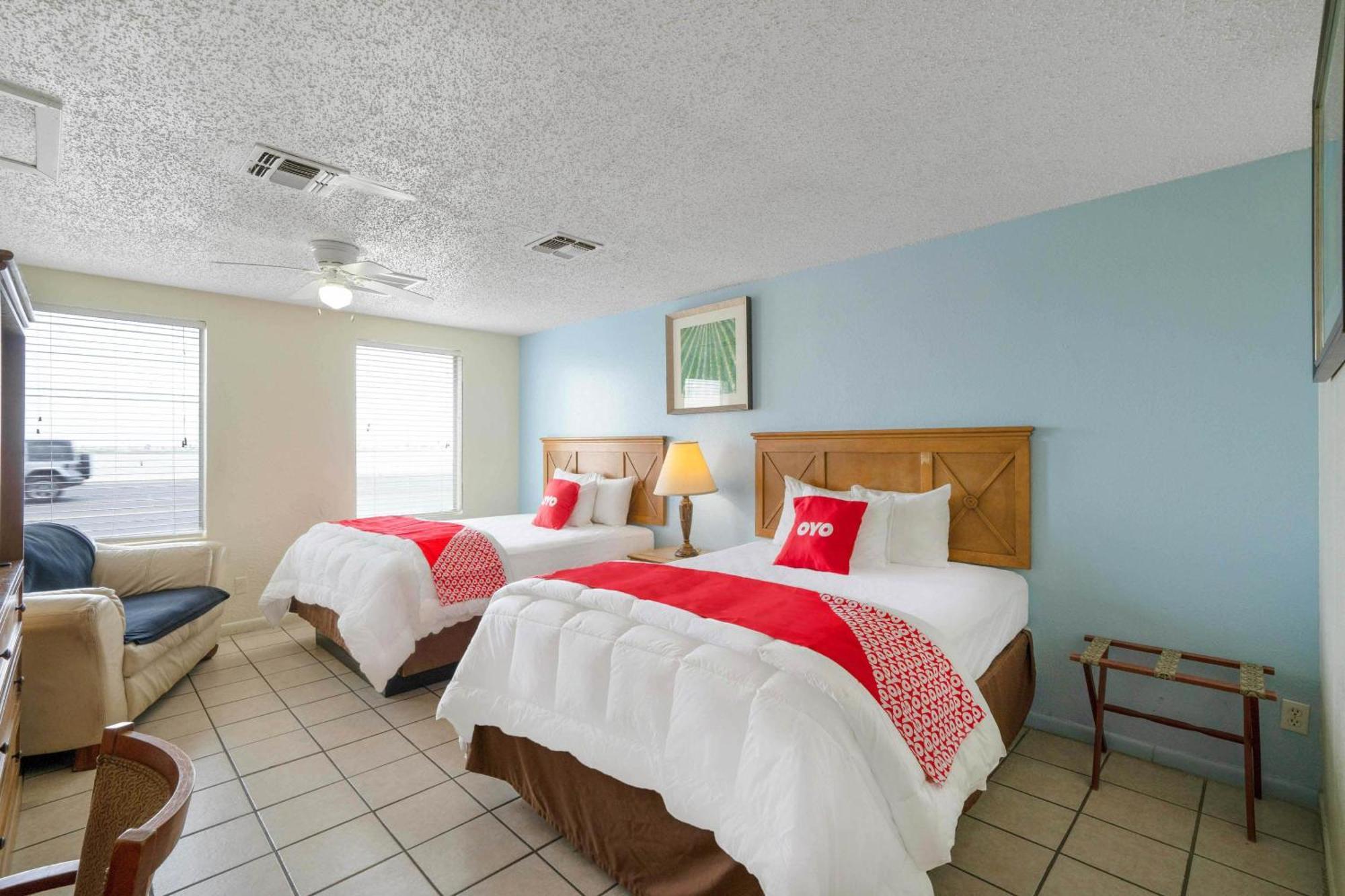 Oyo Hotel Rockport- Bay View Exterior photo